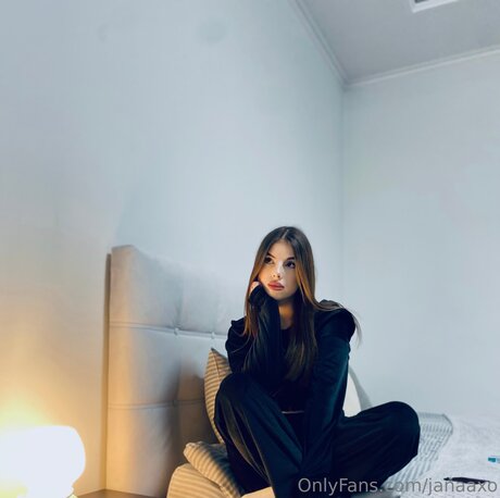 Foto di nudo di fuga di OnlyFans di Ivylustxxx