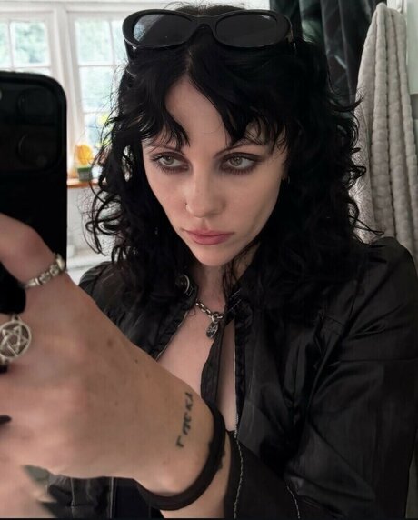 Foto di nudo di fuga di OnlyFans di Heather Barongracie