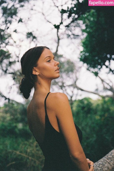 Chloe Campbell