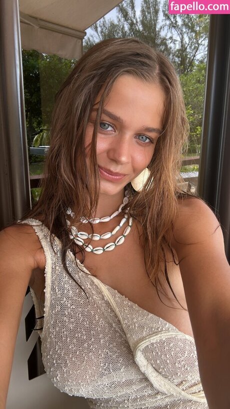 Foto di nudo di fuga di OnlyFans di Chloe Campbell