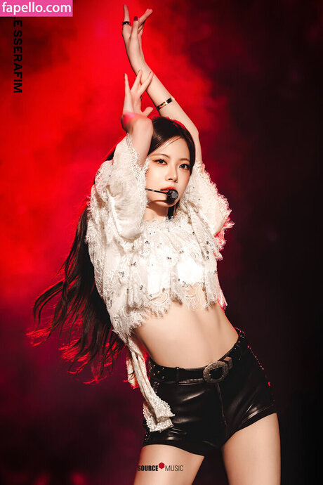 Foto di nudo di fuga di OnlyFans di Hong Eunchae 