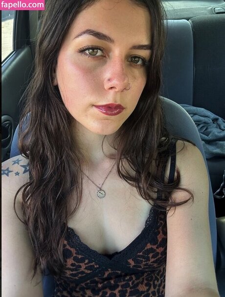 Foto di nudo di fuga di OnlyFans di Lily Winters