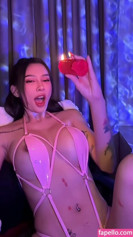 Foto di nudo di fuga di OnlyFans di Rollipop