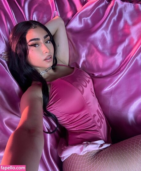 Paloma Mami