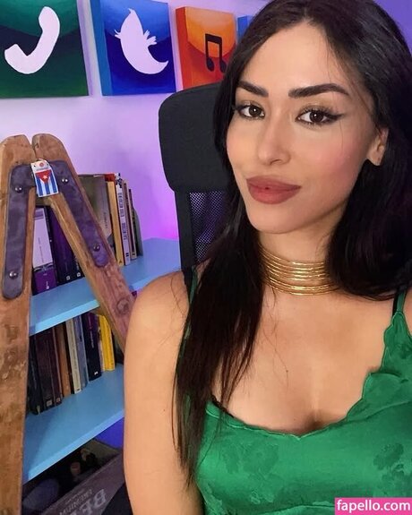 Maricel Freire Hotwife