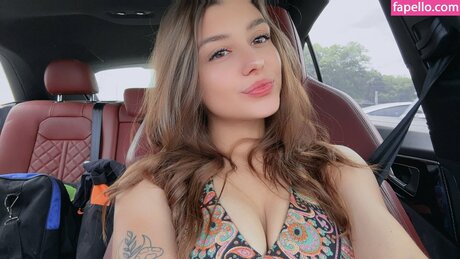 Foto di nudo di fuga di OnlyFans di Selinasweets Hailhalizzle