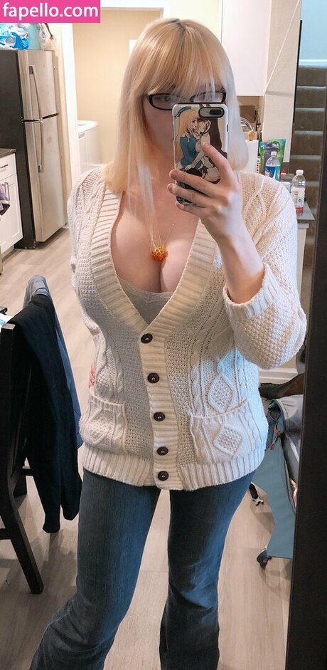 Foto di nudo di fuga di OnlyFans di Sophicsheep