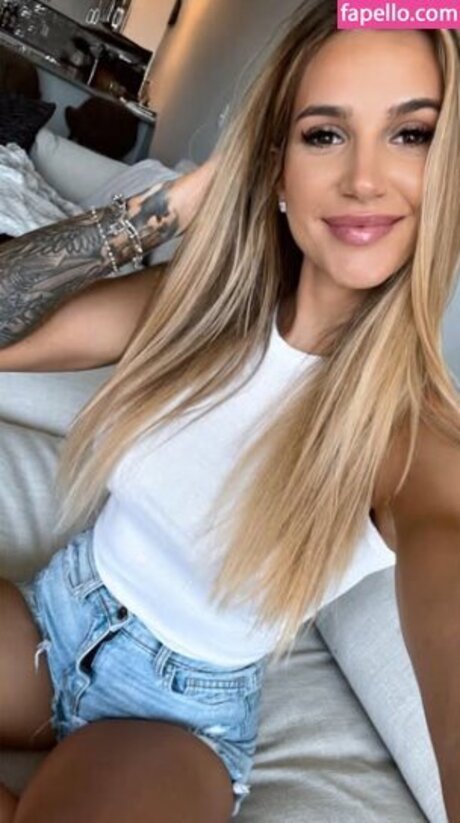 Foto di nudo di fuga di OnlyFans di Andreea Lorincz