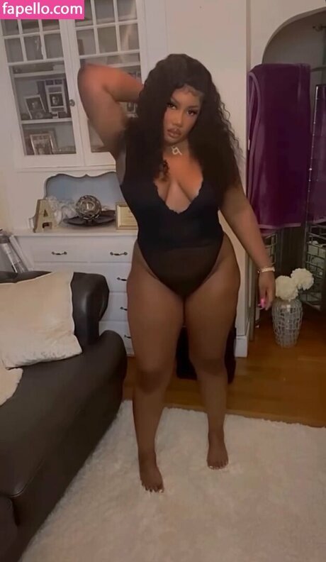 Foto di nudo di fuga di OnlyFans di Punkythesinger