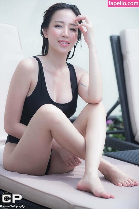 Foto di nudo di fuga di OnlyFans di Kim Luz
