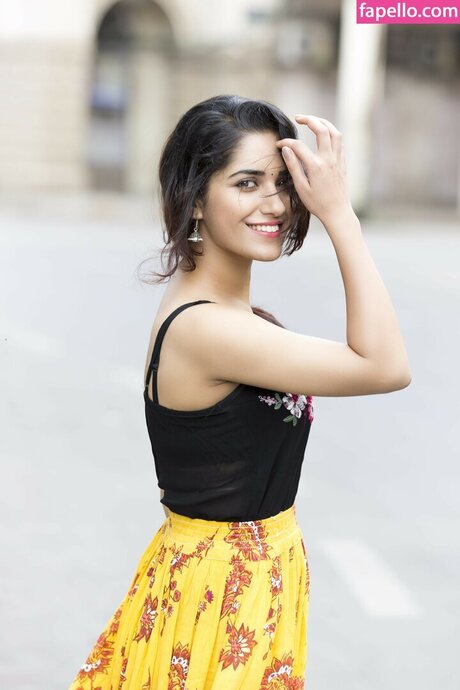 Ruhani Sharma
