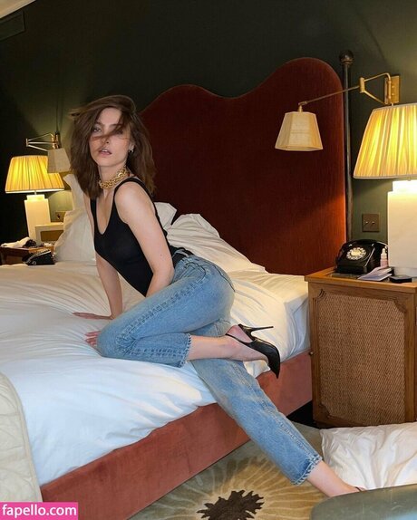 Lera Abova