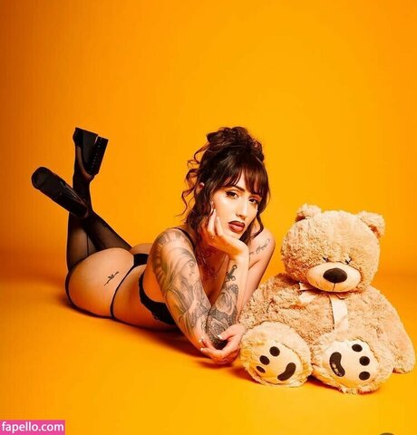 Foto di nudo di fuga di OnlyFans di Kissofvogue