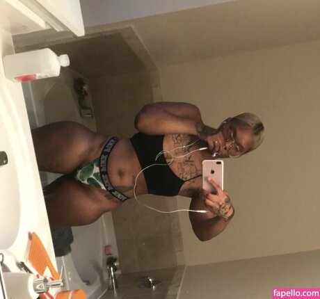 Foto di nudo di fuga di OnlyFans di Sietesfavorite