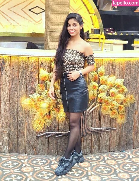 Foto di nudo di fuga di OnlyFans di Seema Sharma