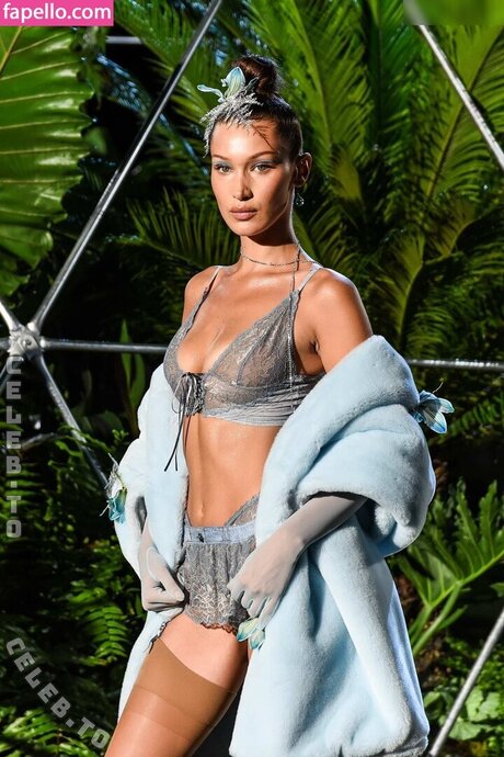 Foto di nudo di fuga di OnlyFans di Bella Hadid