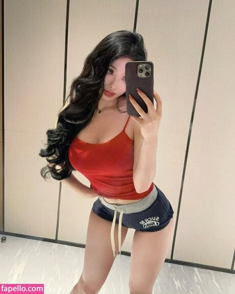Mimi11 Mimi12