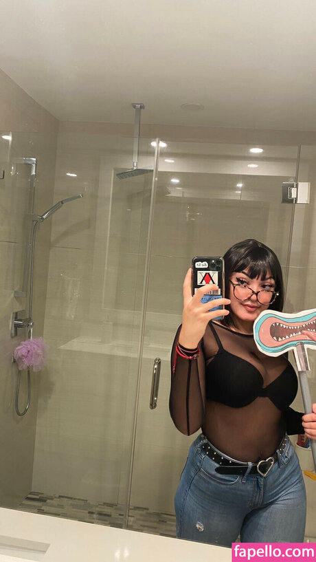 Foto di nudo di fuga di OnlyFans di Ghouluvr