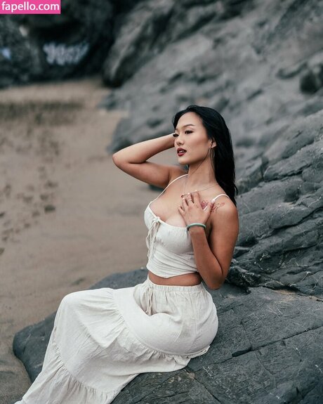 Foto di nudo di fuga di OnlyFans di Mytien Tran