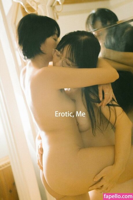 Foto di nudo di fuga di OnlyFans di Sakisakuchi