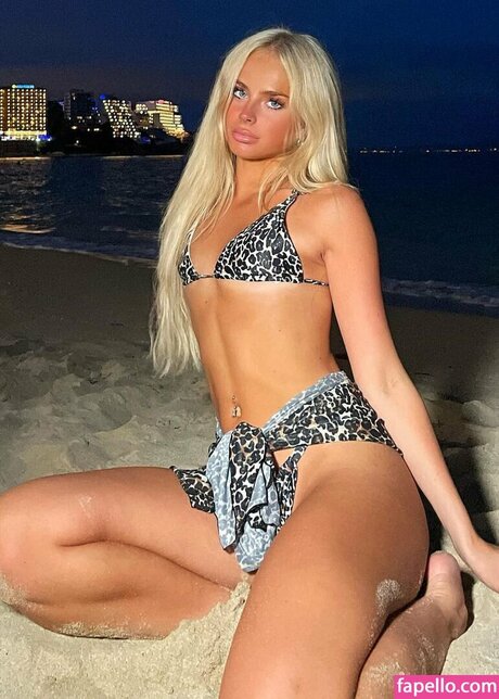Foto di nudo di fuga di OnlyFans di Maddie Tagg