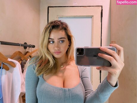 Foto di nudo di fuga di OnlyFans di Sarahemilyhope