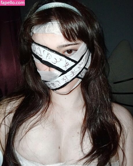 Foto di nudo di fuga di OnlyFans di Mitsurigen