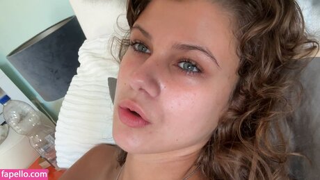Foto di nudo di fuga di OnlyFans di Beautybellaaa