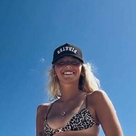 Foto di nudo di fuga di OnlyFans di Emilee Axelsson