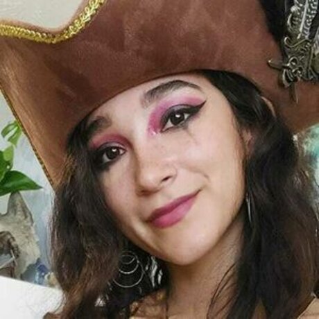 Foto di nudo di fuga di OnlyFans di Alinefouche