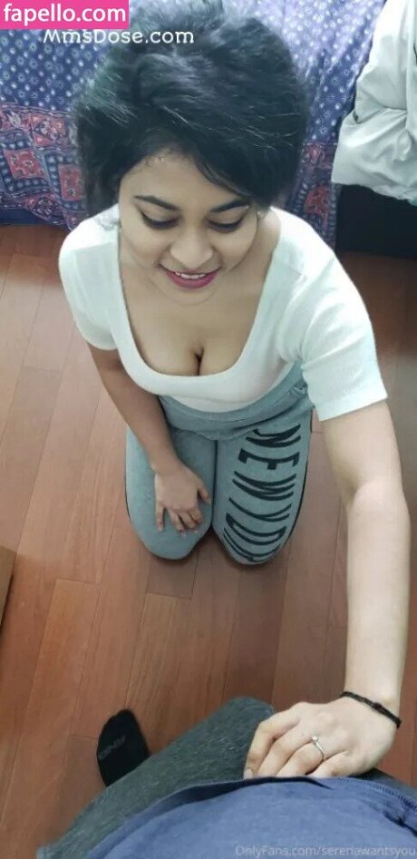 Foto di nudo di fuga di OnlyFans di Reya Ghosh