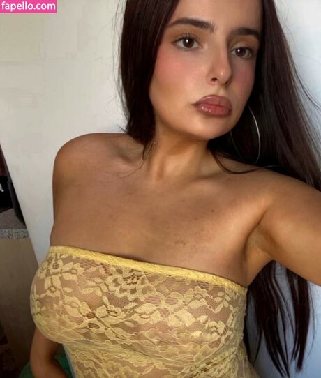 Foto di nudo di fuga di OnlyFans di Xlaurenxpaigex
