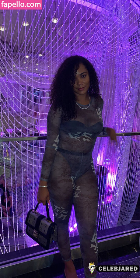 Foto di nudo di fuga di OnlyFans di Indolysia Alford