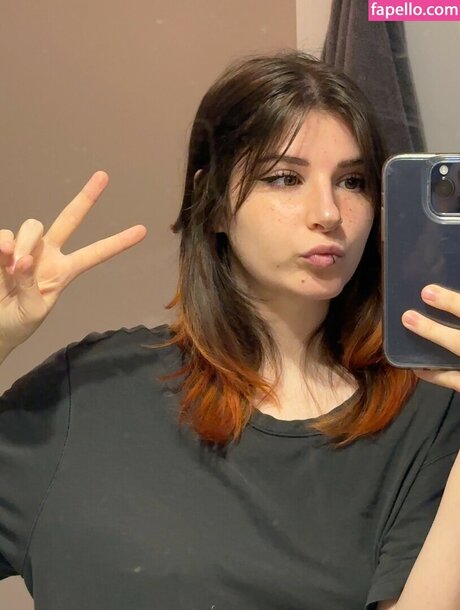 Foto di nudo di fuga di OnlyFans di Zasterini
