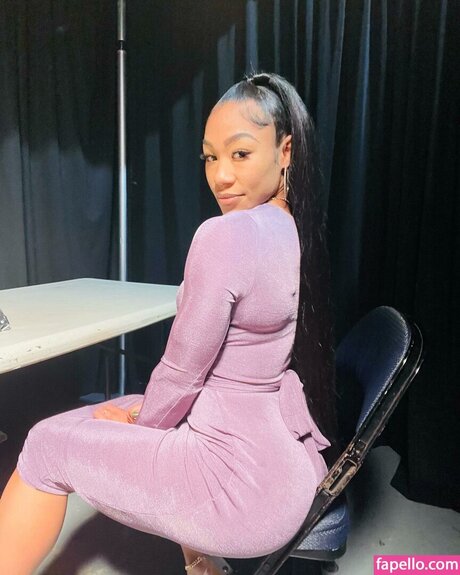 Foto di nudo di fuga di OnlyFans di Alycia Baumgardner