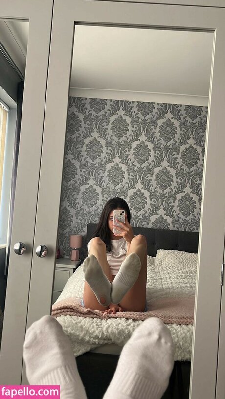 Foto di nudo di fuga di OnlyFans di Elisha Walbyoff