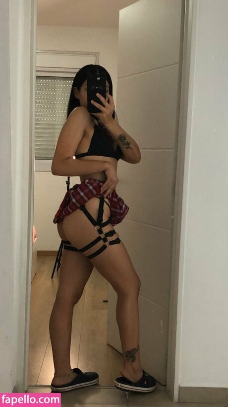Foto di nudo di fuga di OnlyFans di Mica Ybaez