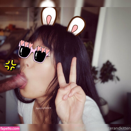 Foto di nudo di fuga di OnlyFans di Busterandkitten