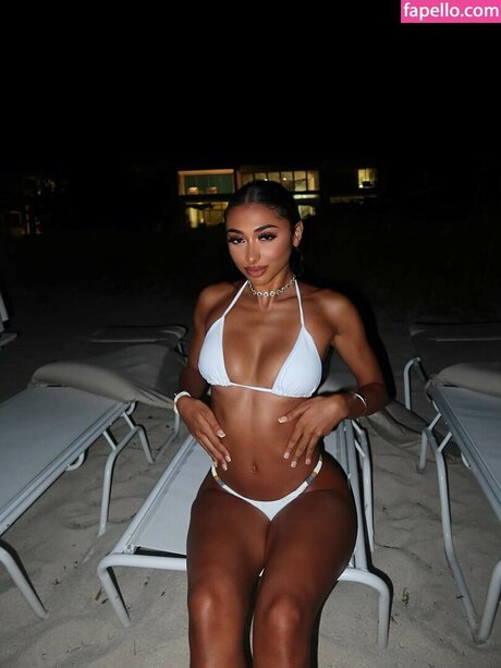 Foto di nudo di fuga di OnlyFans di Jaya Araye Williams