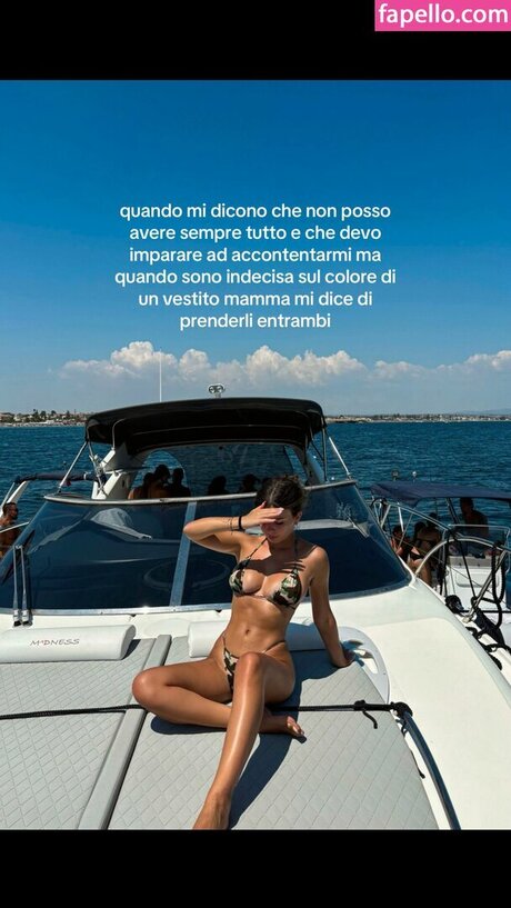 Foto di nudo di fuga di OnlyFans di Elisarasola