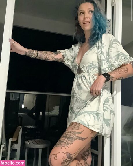 Foto di nudo di fuga di OnlyFans di Nixonell