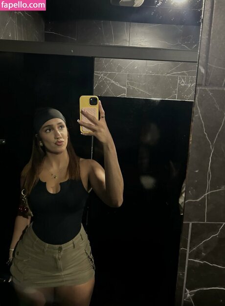 Foto di nudo di fuga di OnlyFans di Juliannaa