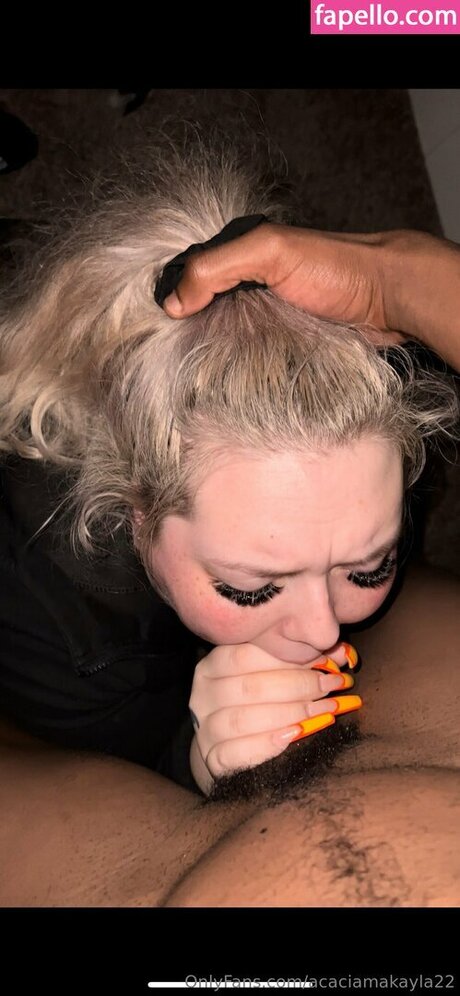 Foto di nudo di fuga di OnlyFans di Acacia Makayla