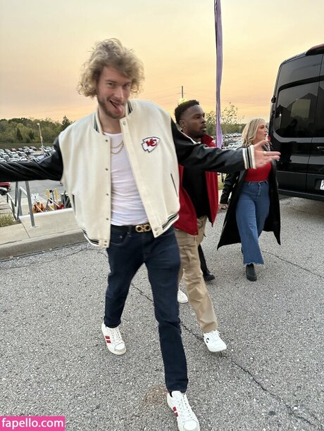 Foto di nudo di fuga di OnlyFans di Yunggravy