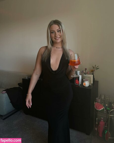 Foto di nudo di fuga di OnlyFans di Lauren Duffy