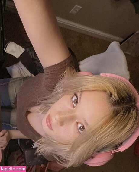 Foto di nudo di fuga di OnlyFans di Kaylawiggins