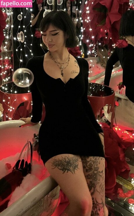 Foto di nudo di fuga di OnlyFans di Myshayla