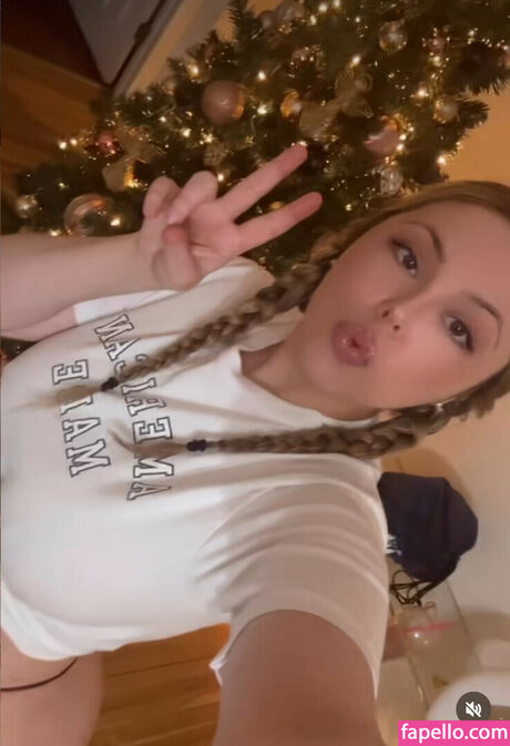 Foto di nudo di fuga di OnlyFans di Kylieebaybee