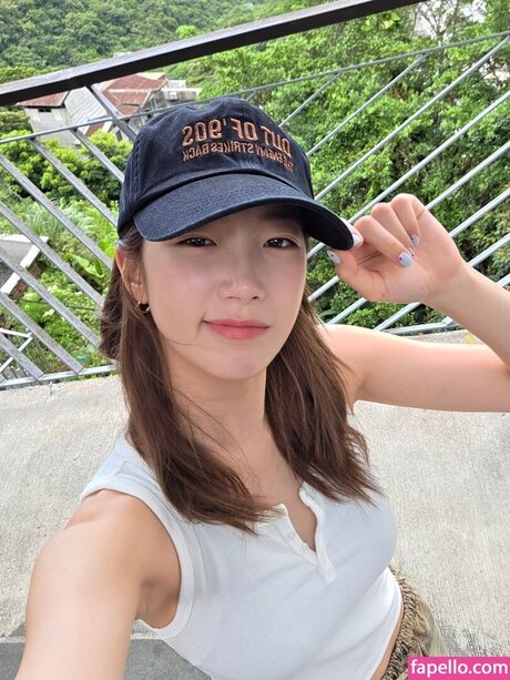 Kazuha Nakamura 中村 一葉