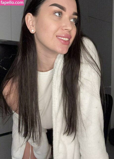 Foto di nudo di fuga di OnlyFans di Kseniia Boginskaya
